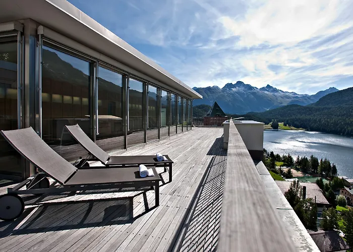 Central hotel: Hotel Schweizerhof St. Moritz